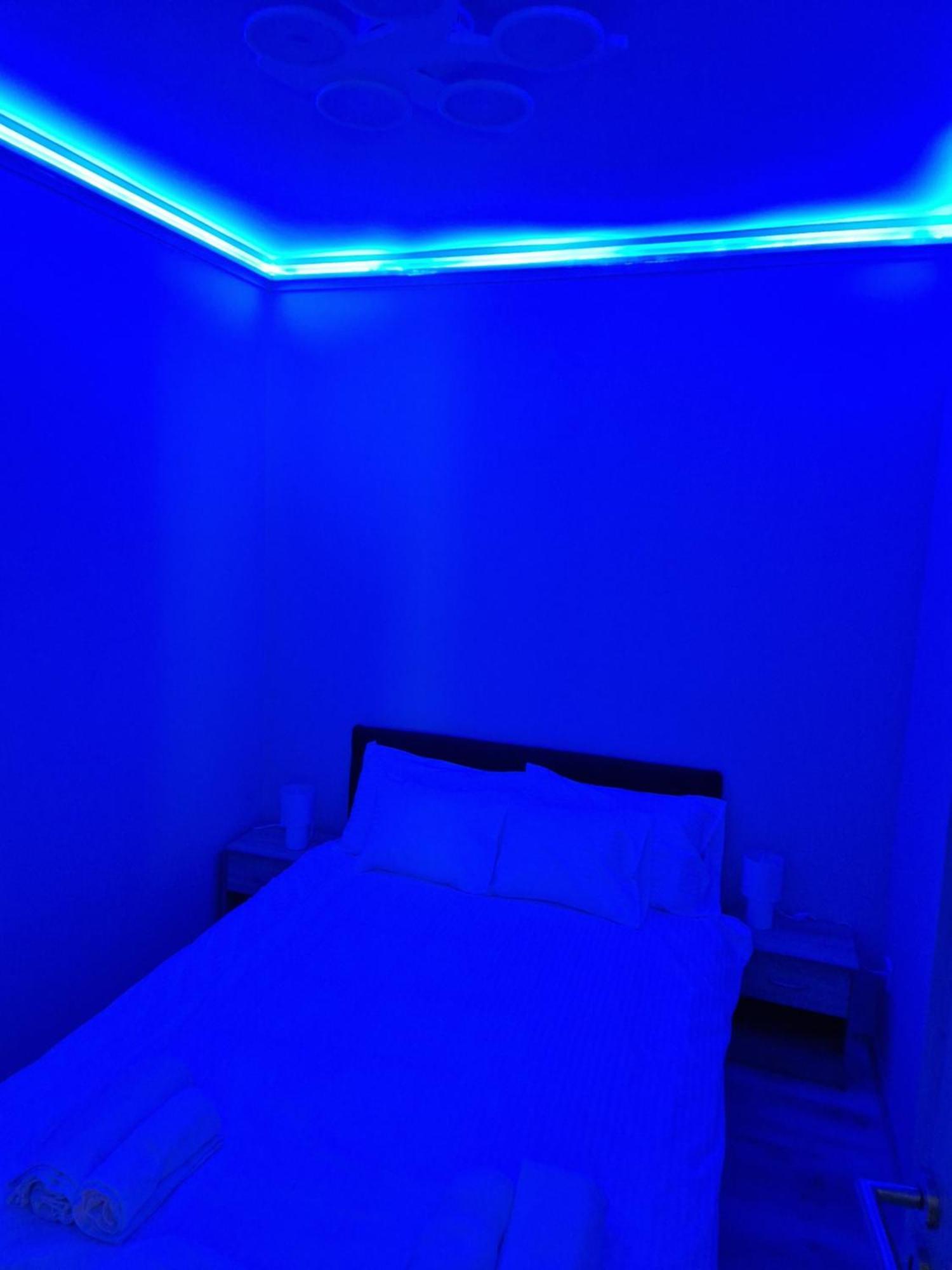 Appartement Hajnal Apartman à Szeged Chambre photo